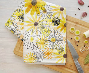 
            
                Load image into Gallery viewer, Black Eyed Susan Doodle / Kitchen Towel - Route One Apparel
            
        